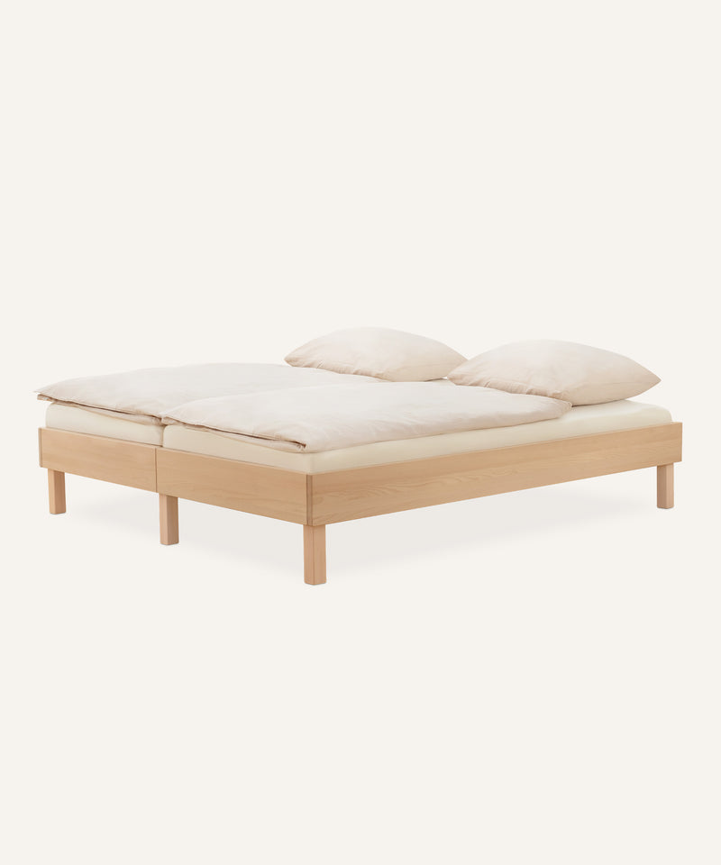 Doppelbett Plano | Buche | 180 × 200 cm