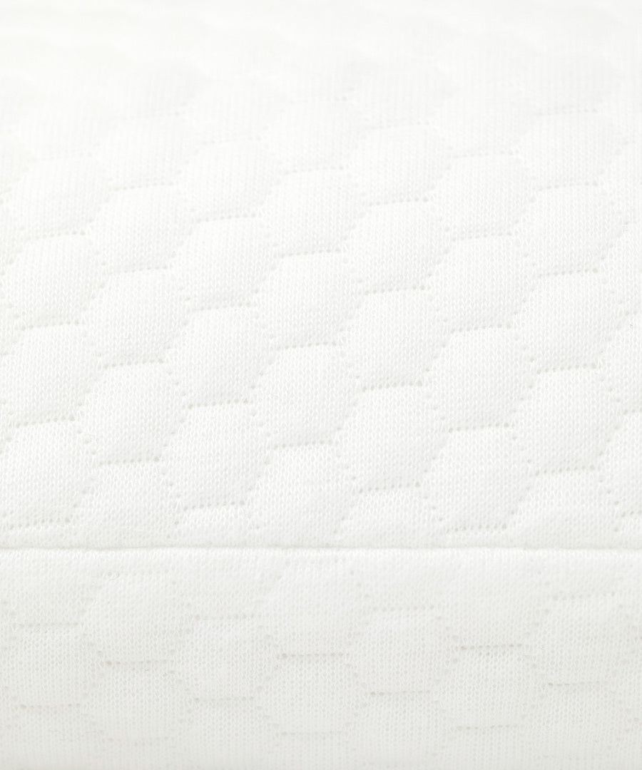 Qualität aus Europa*Das Kissen wird hochwertig in Europa gefertigt. Alle verwendeten Materialien sind nach OEKO-TEX STANDARD 100 zertifiziert.|Hochwertige Materialien.